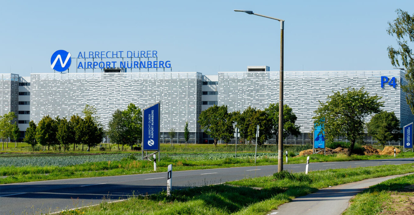 Alarm lifted in Nuremberg regarding the flight from Corfu that was escorted by a Eurofighter; “no danger was detected”