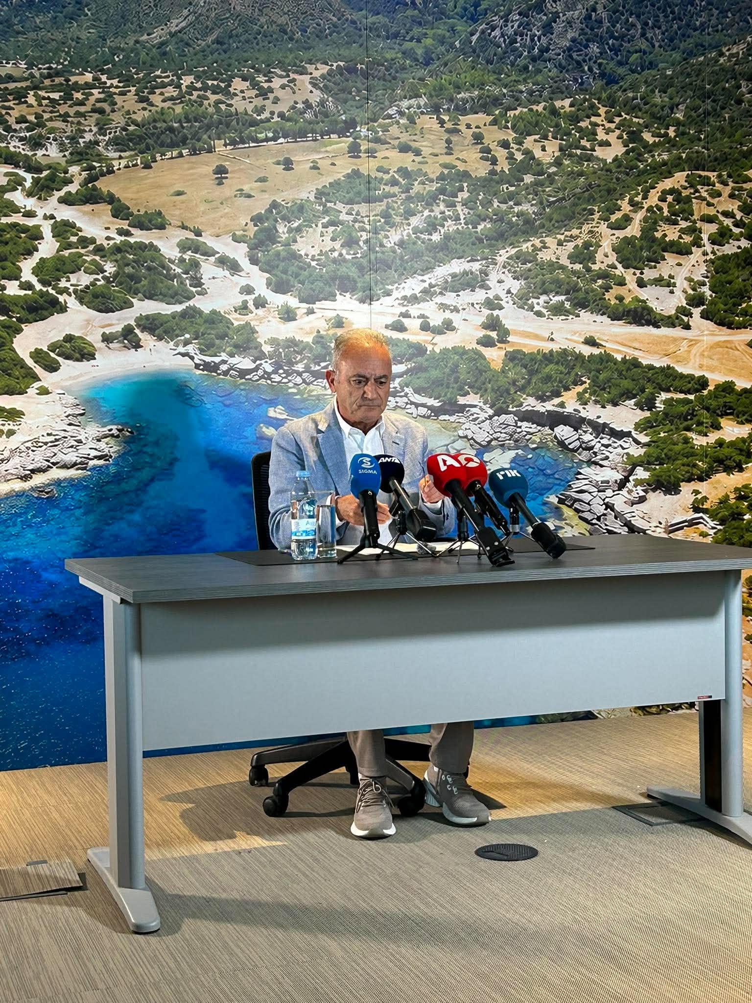 “I speak as a candidate for president of the republic”: Everything averof said after eight days of silence