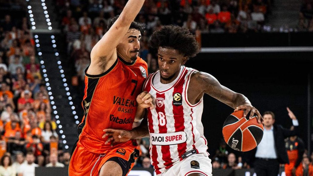 With the spirit of a European champion, Olympiacos came back from a 28-point deficit and crushed Valencia in overtime