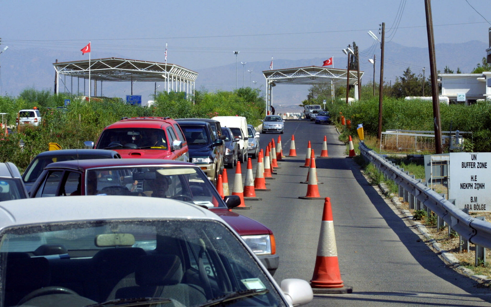 Turkish Lieutenant General “Caught” at the Agios Dometios roadblock with 305 kg of contraband meat; he purchased it in the free zones