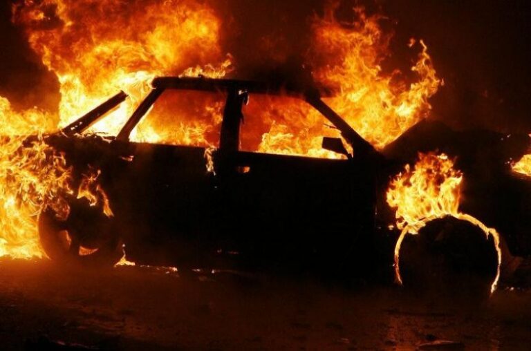 Car destroyed by fire in Strovolos