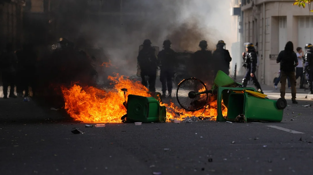 Chaos in France: Over 400 schools closed due to student protests