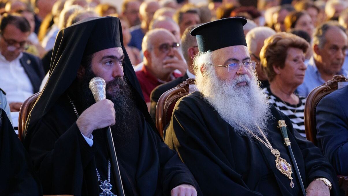 Tychikos back in the spotlight: He asks the archbishop to meet with him amid letters calling for the establishment of a new church in paphos