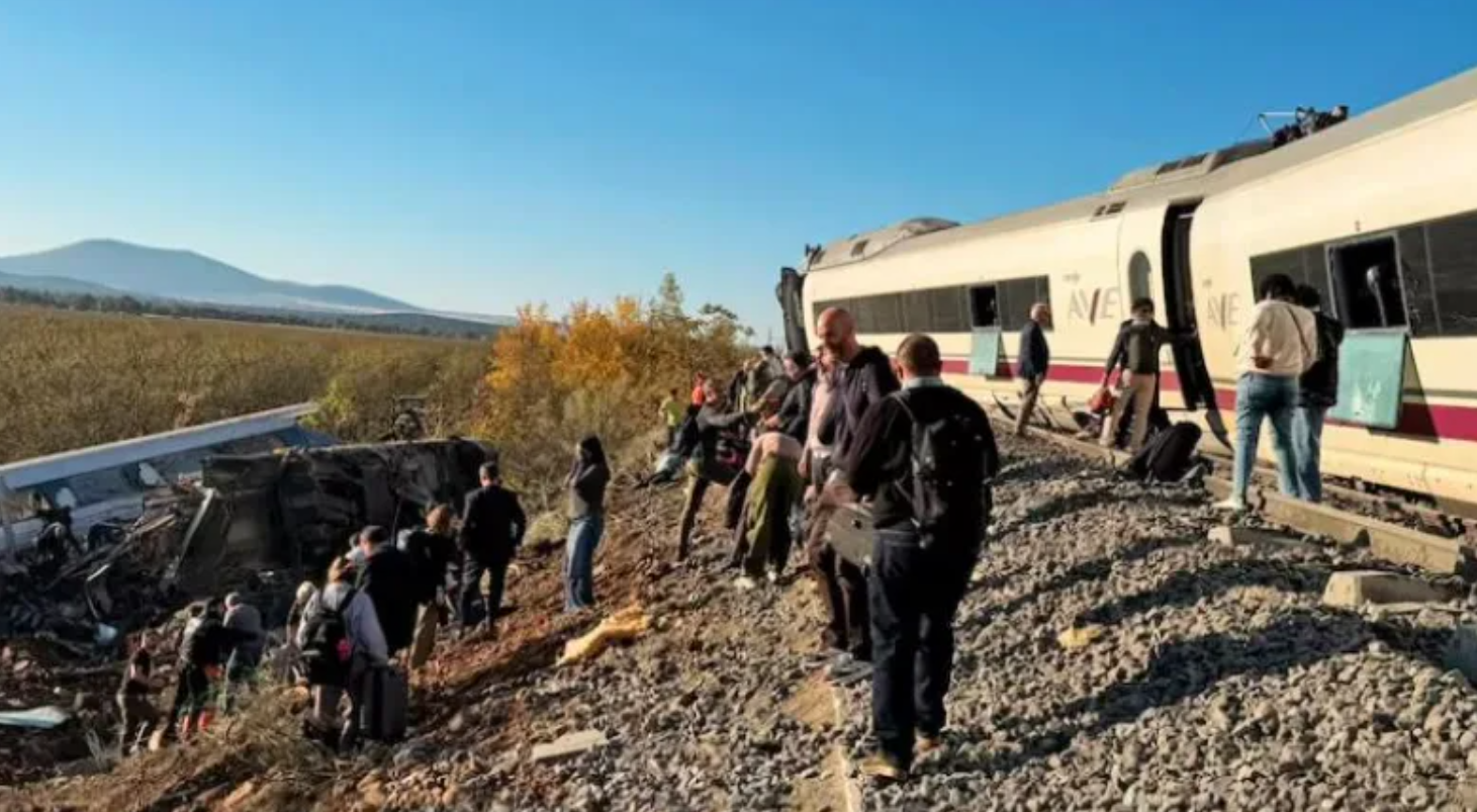 Tragedy in Spain: High-speed trains collide, at least 10 dead (VIDEO)