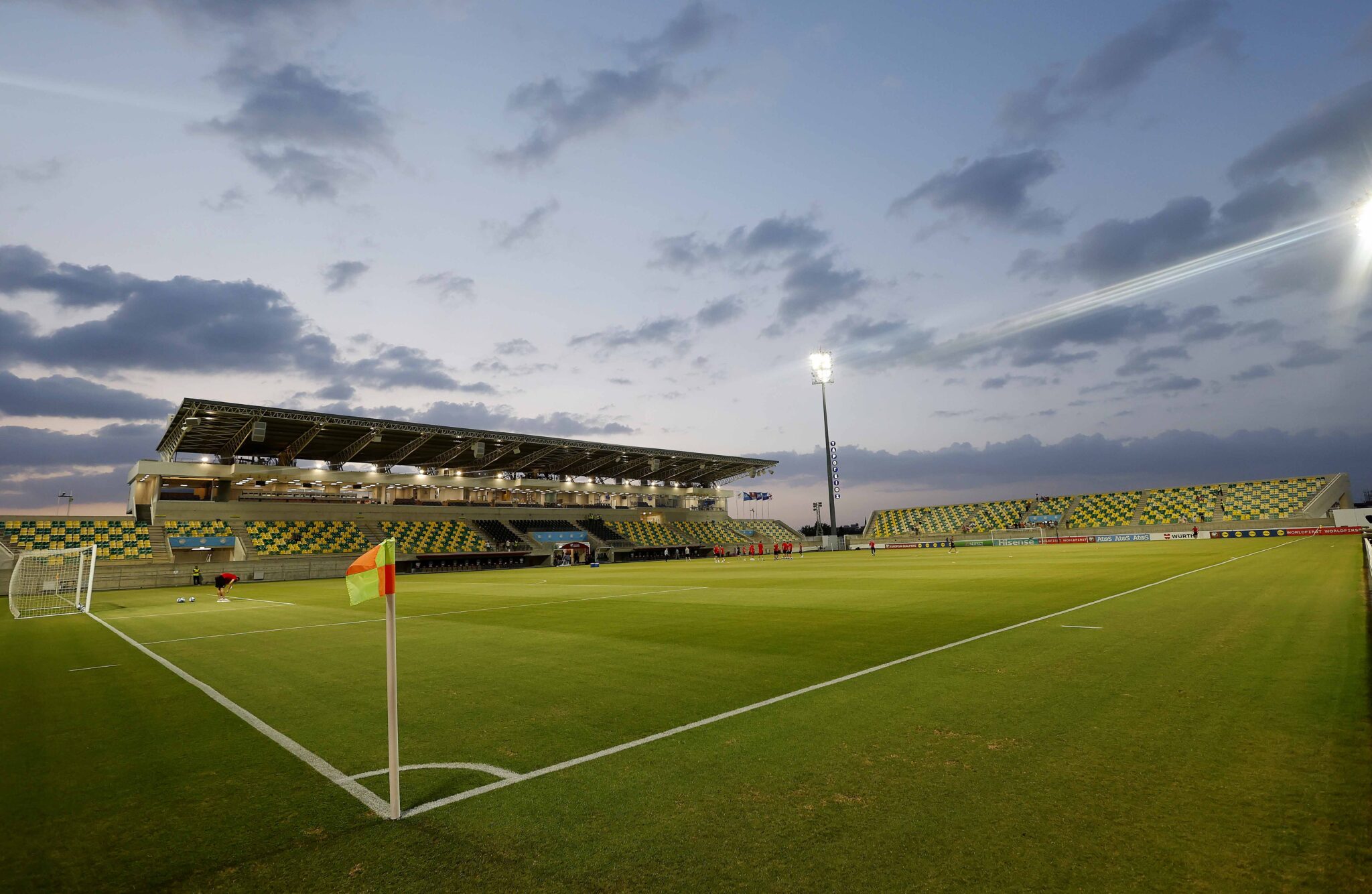 Live: AEK – Omonia