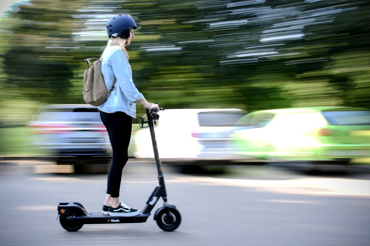 Dozens of complaints about electric scooters in the last 24 hours in the Famagusta district