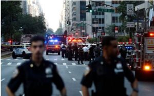 Horror in the U.S.: Three children and a teacher killed by a 16-year-old who opened fire at an elementary school