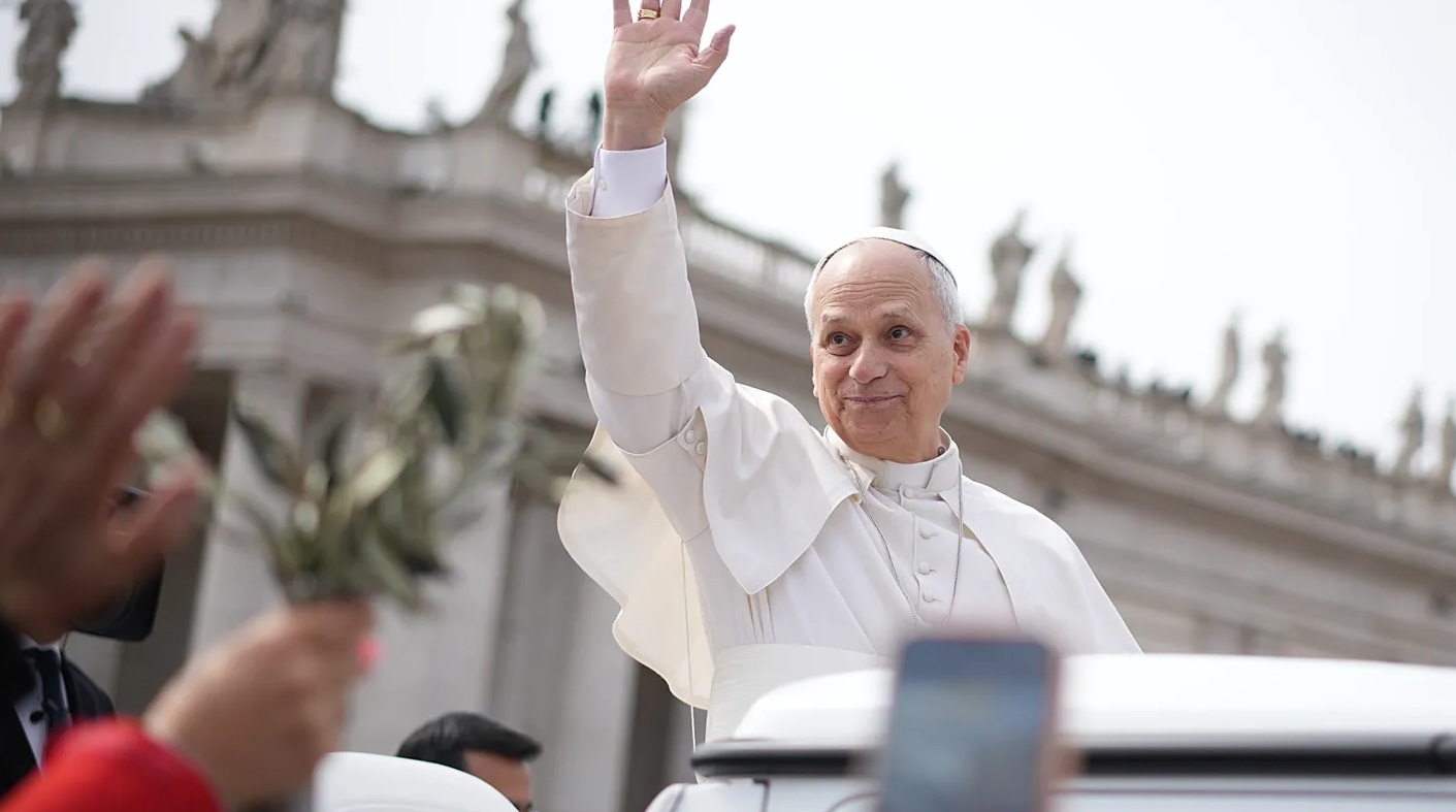 Pope Leo is undergoing physical therapy and has returned to his duties, according to a new Vatican statement