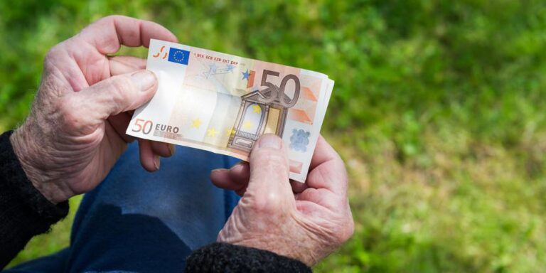 Pensions: Why some receive €256 and others just €2