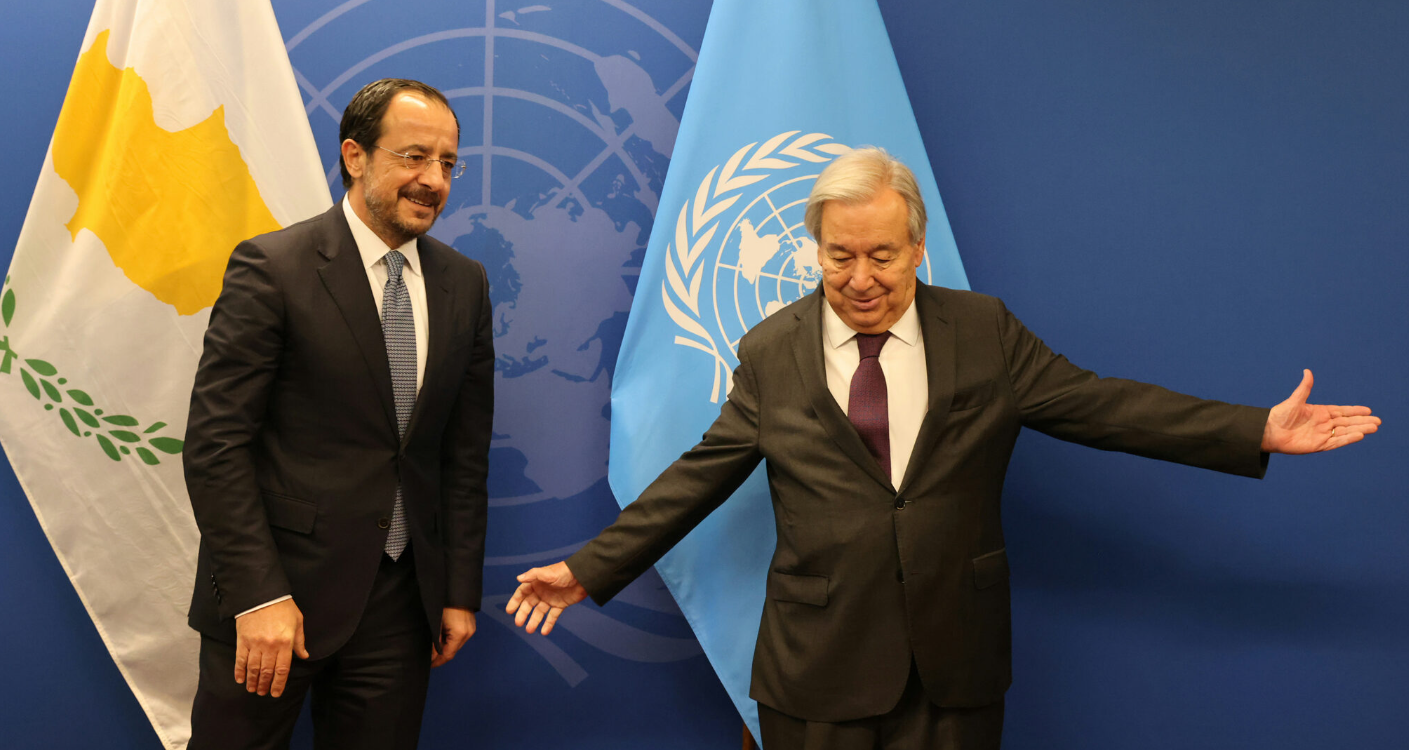 A crucial 20-day period in the cyprus issue; consultations to save the process